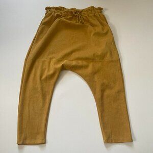 Camden & Shoes harem style dijon color capris pants Size S/M